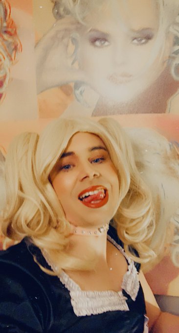 taylor_sissy